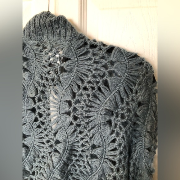 XL Blue Gray Designer Crop Knit Cardigan - Picture 7 of 8